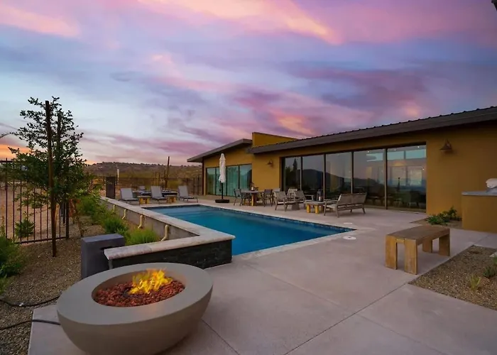Holiday home Paradise Canyon-pool&spa-mountain Views-estate 2