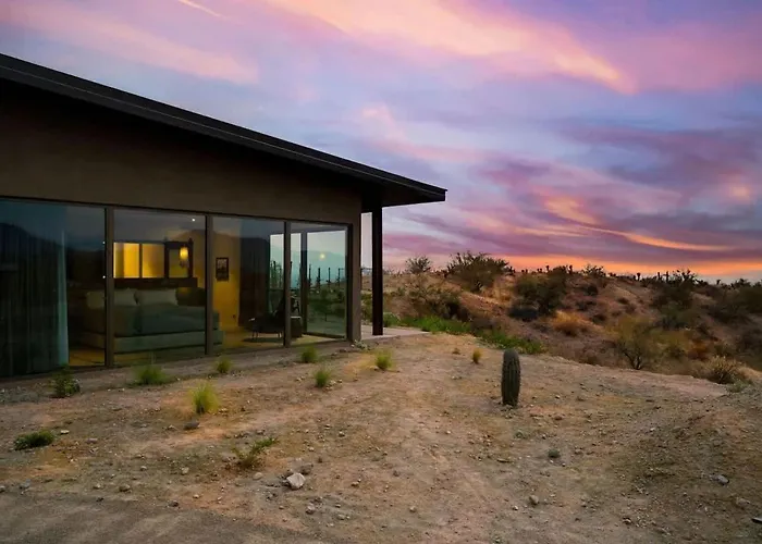 Paradise Canyon-pool&spa-mountain Views-estate 2 Holiday home
