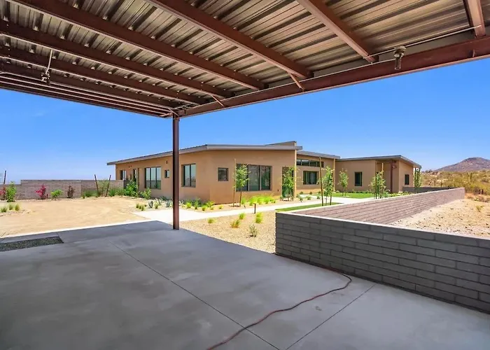 Holiday home Paradise Canyon-pool&spa-mountain Views-estate 2