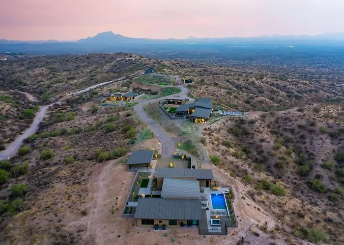 Holiday home Paradise Canyon-pool&spa-mountain Views-estate 2