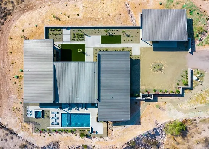 Holiday home Paradise Canyon-pool&spa-mountain Views-estate 2 Fort McDowell
